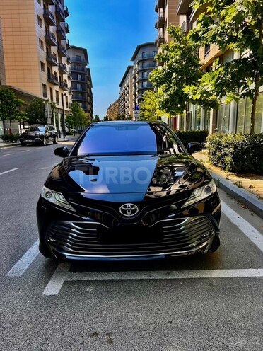 Toyota Camry-1