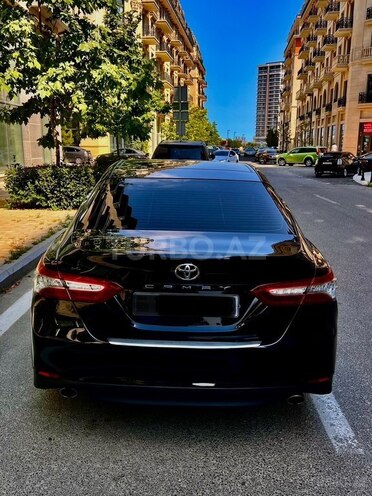 Toyota Camry-3