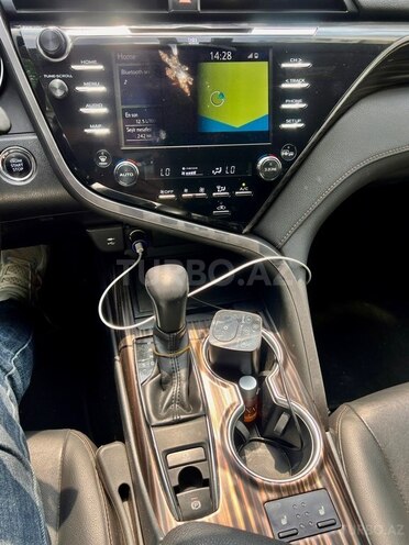 Toyota Camry-8