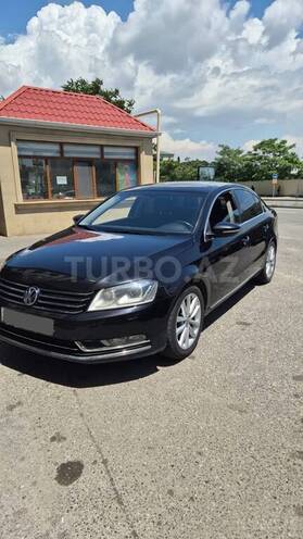 Volkswagen Passat-3