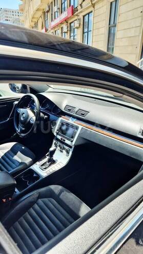 Volkswagen Passat-5