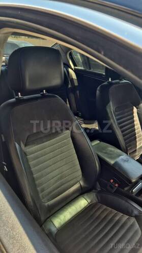 Volkswagen Passat-6