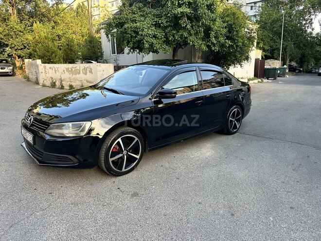 Volkswagen Jetta-14