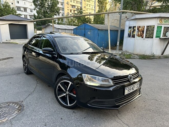 Volkswagen Jetta-6