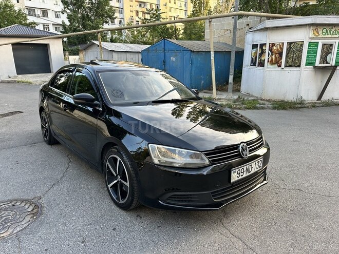 Volkswagen Jetta-15