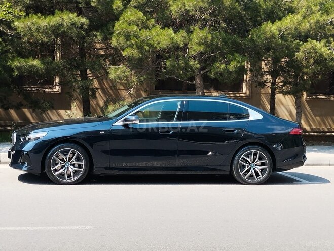 BMW i5-4