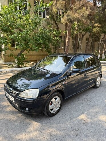 Opel Corsa-2