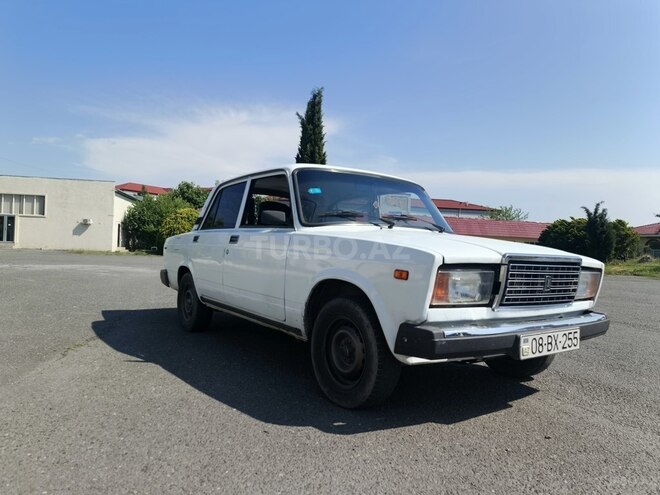 LADA (VAZ) 2107-3