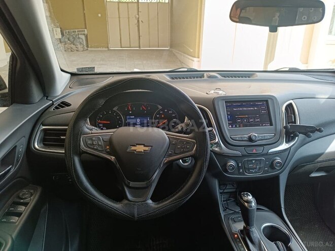 Chevrolet Equinox-5