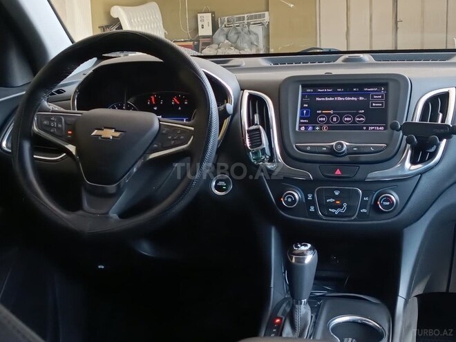Chevrolet Equinox-8