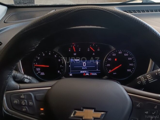 Chevrolet Equinox-7