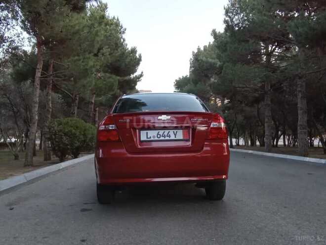 Chevrolet Aveo-8