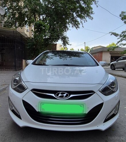 Hyundai i40-1