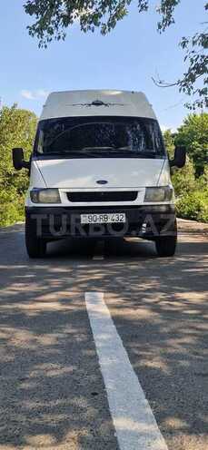 Ford Transit-1