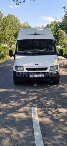 Ford Transit-3
