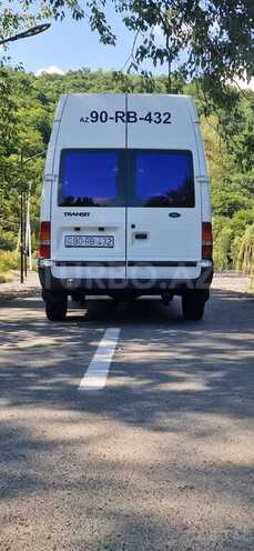 Ford Transit-4