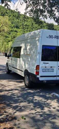 Ford Transit-6