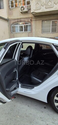 Hyundai i40-7