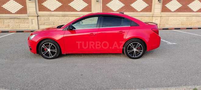 Chevrolet Cruze-16