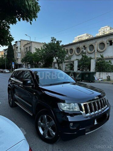 Jeep Grand Cherokee-2