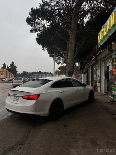 Chevrolet Malibu-12