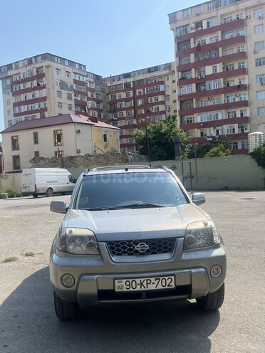 Nissan X-Trail-1