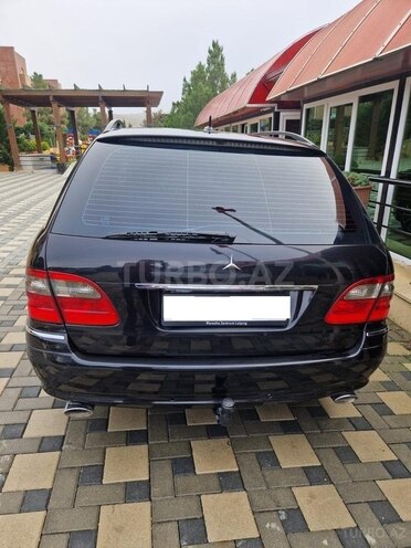 Mercedes E 220-6