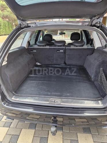 Mercedes E 220-7