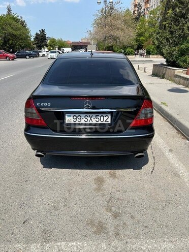 Mercedes E 280-2