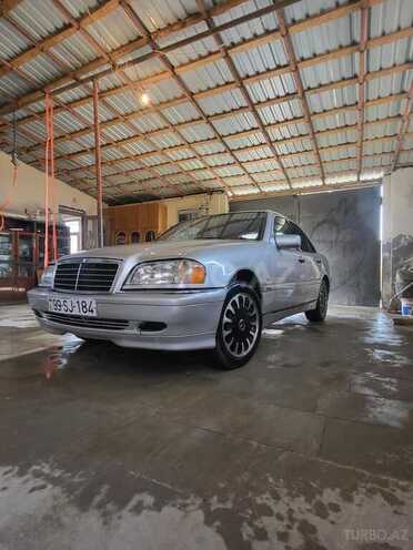 Mercedes C 180-2