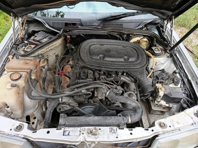 Mercedes 190-4