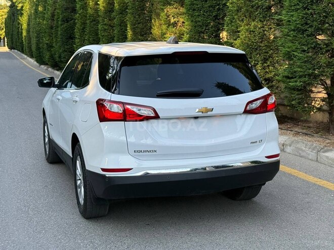 Chevrolet Equinox-5
