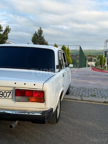 LADA (VAZ) 2107-10