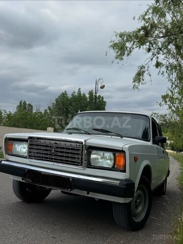 LADA (VAZ) 2107-5