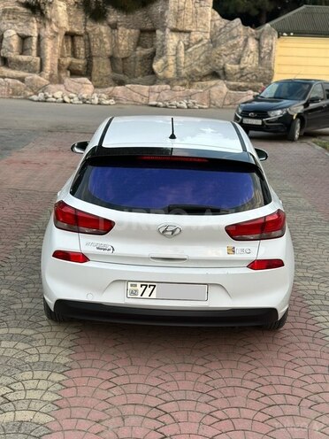 Hyundai i30-5