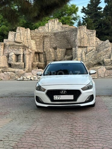 Hyundai i30-2
