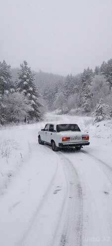 LADA (VAZ) 2107-5
