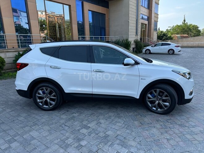 Hyundai Santa Fe-4