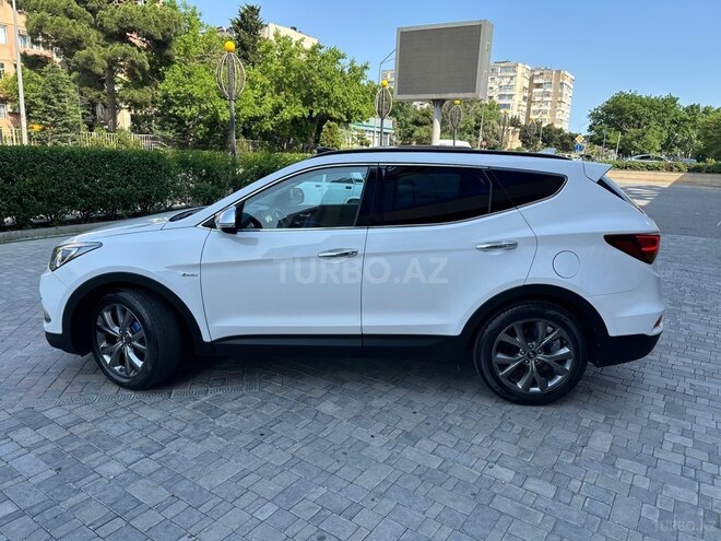 Hyundai Santa Fe-8