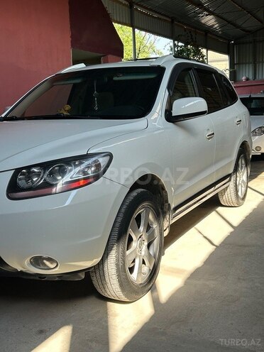 Hyundai Santa Fe-3