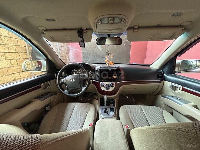 Hyundai Santa Fe-9
