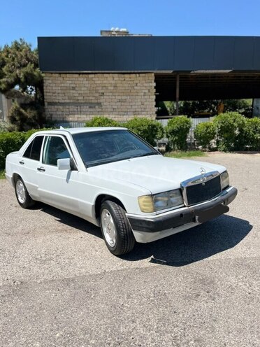 Mercedes 190-3
