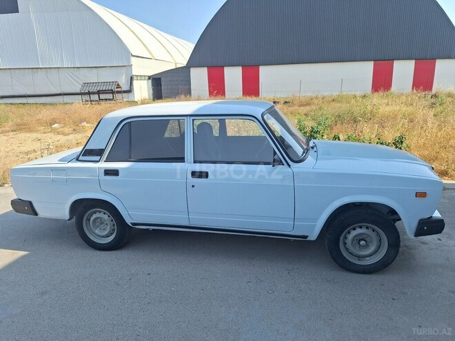 LADA (VAZ) 2107-8