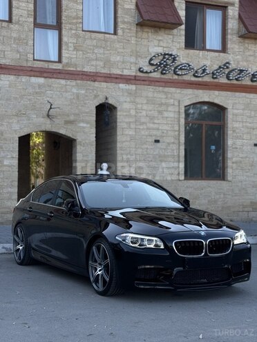 BMW 528-2