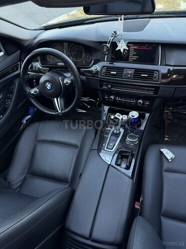BMW 528-9
