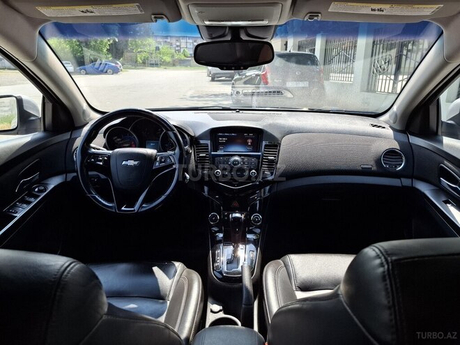 Chevrolet Cruze-4