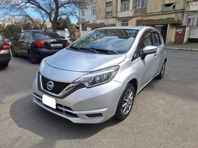 Nissan Note-10