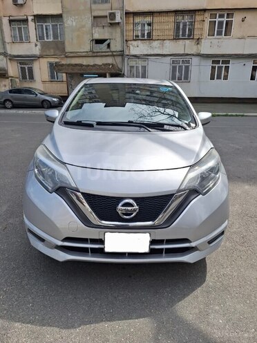 Nissan Note-1
