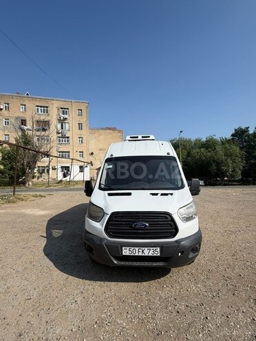 Ford Transit-1