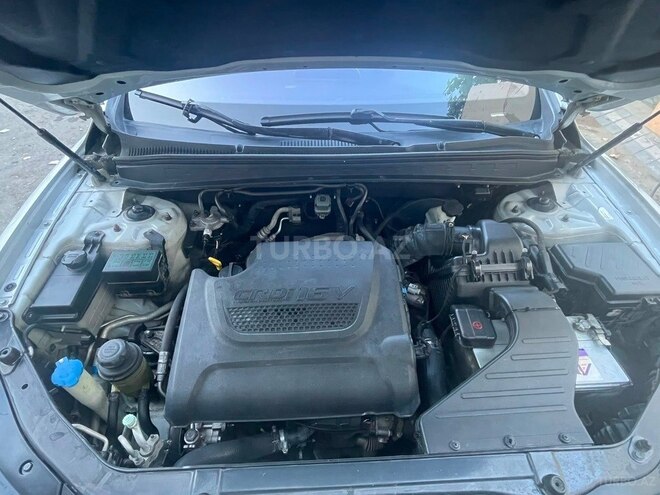 Hyundai Santa Fe-9